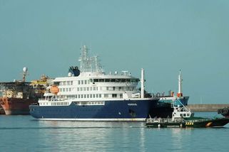 Hantavirová loď musela kvůli počasí zakotvit v přístavu na Tenerife - Novinky